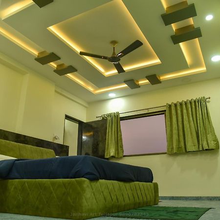 Pawan Executive Tuljapur 외부 사진