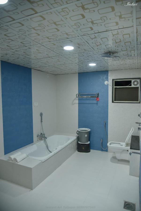 Pawan Executive Tuljapur 외부 사진