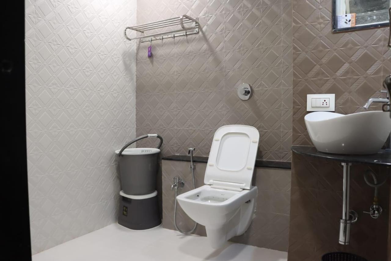 Pawan Executive Tuljapur 외부 사진