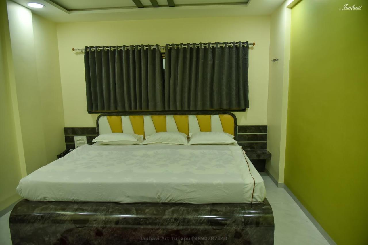 Pawan Executive Tuljapur 외부 사진