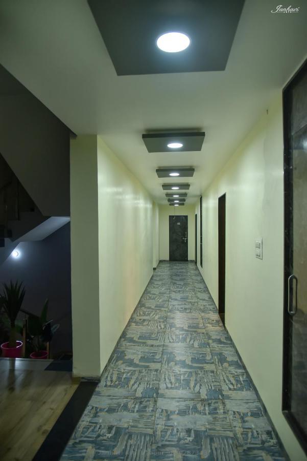 Pawan Executive Tuljapur 외부 사진